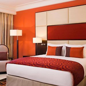 Luxury Queen Room